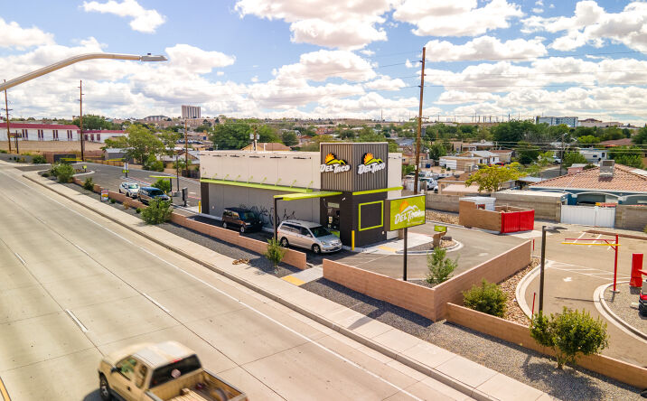 Pictures of Retail property located at 1500 Gibson Blvd SE, Albuquerque, NM 87106 for sales - image #1