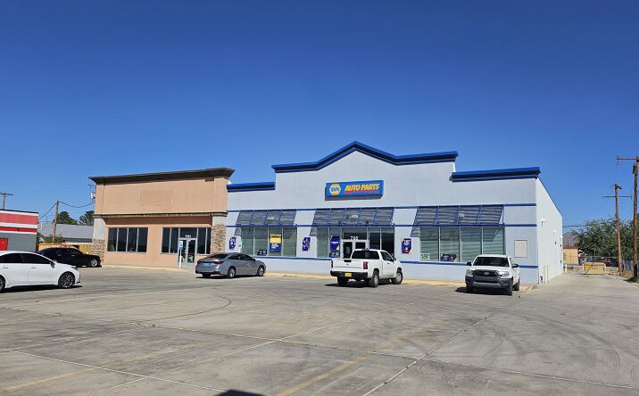 Pictures of Retail property located at 705 S Main St, Anthony, TX 79821 for sales - image #1