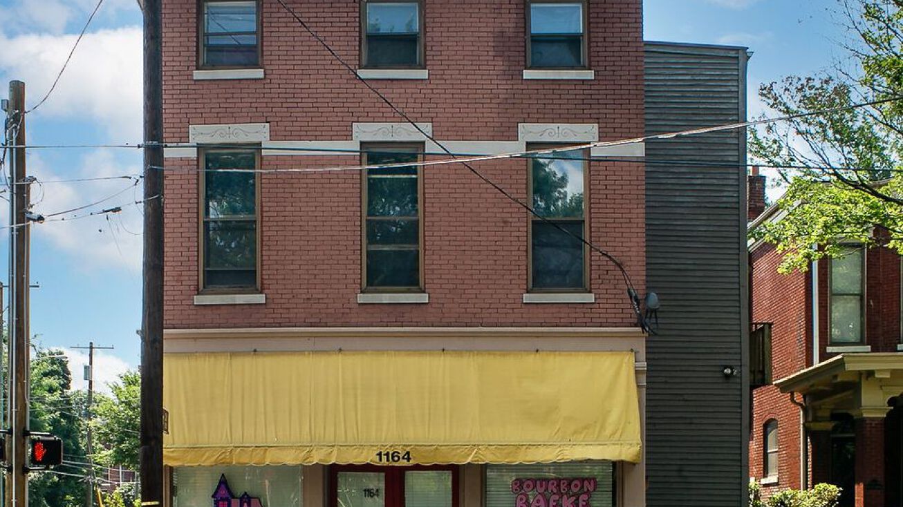 Pictures of Mixed Use, Multifamily, Office, Retail property located at 1164 S Brook St, Louisville, KY 40203 for sales - image #1