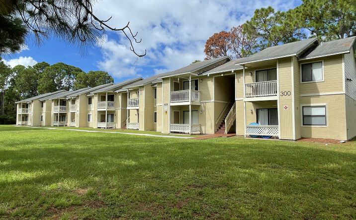 Pictures of Multifamily property located at 300 Mercury Ave SE, Palm Bay, FL 32909 for sales - image #1