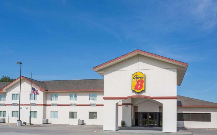 Pictures of Hospitality property located at 305 US-183, Alma, NE 68920 for sales - image #1