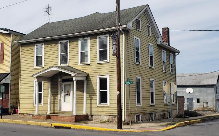 Pictures of Special Purpose property located at 302 Market Street, Port Royal, PA 17082 for sales - image #1