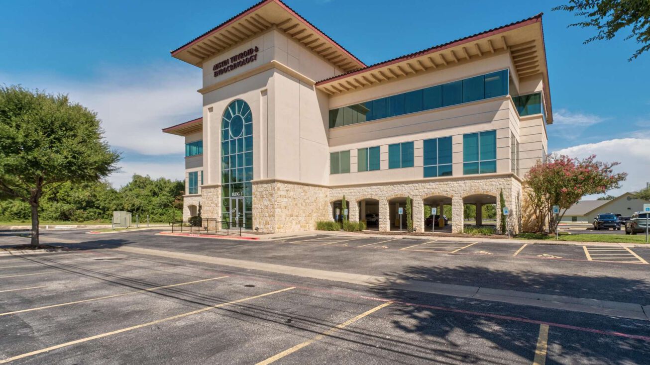 2200 Park Bend Dr, Austin, TX 78758