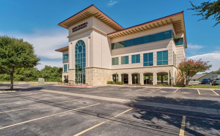 Pictures of Office property located at 2200 Park Bend Dr, Austin, TX 78758 for sales - image #1