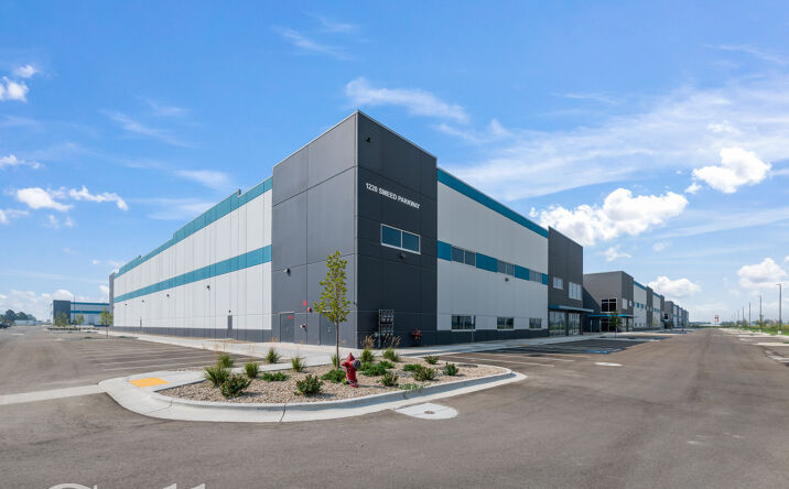 Pictures of Industrial property located at 1220 Smeed Pkwy, Caldwell, ID 83605 for sales - image #1