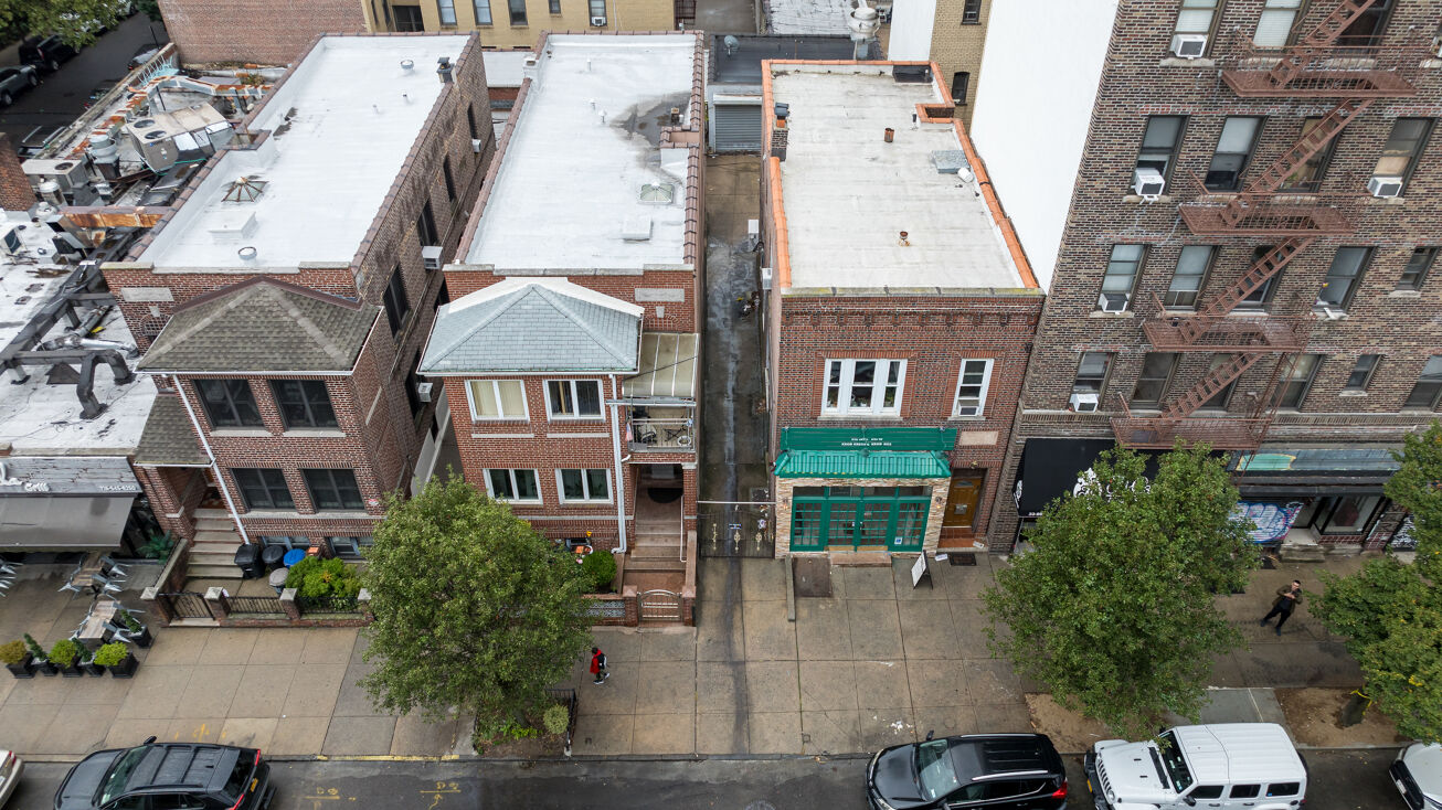 3310 28th Ave, Queens, NY 11103