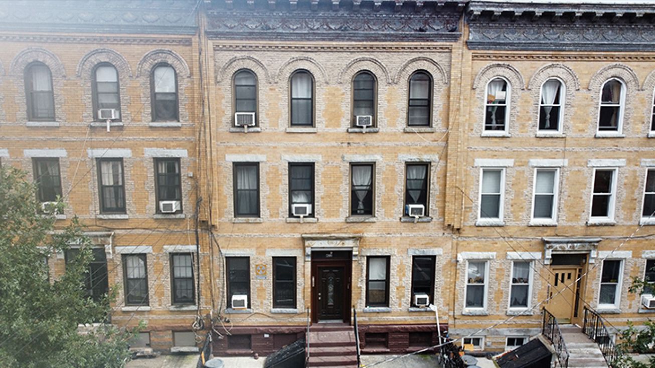 422 Bleecker St, Brooklyn, NY 11237