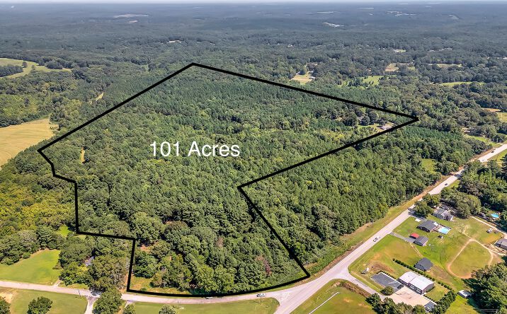 Pictures of Land property located at Prime Development Tract, Woodruff, SC 29388 for sales - image #1