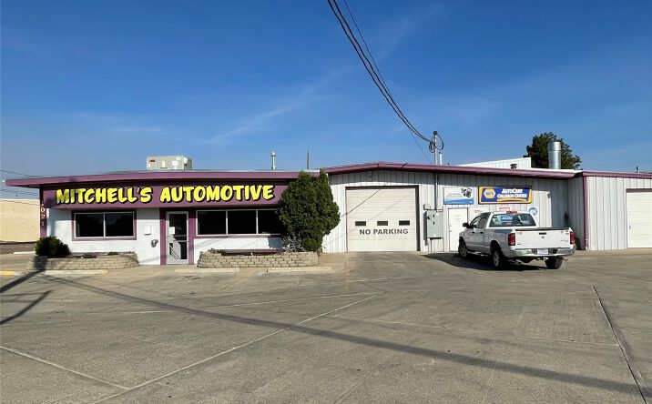 Pictures of Mixed Use property located at 1021 15th Street N, Great Falls, MT 59401 for sales - image #1