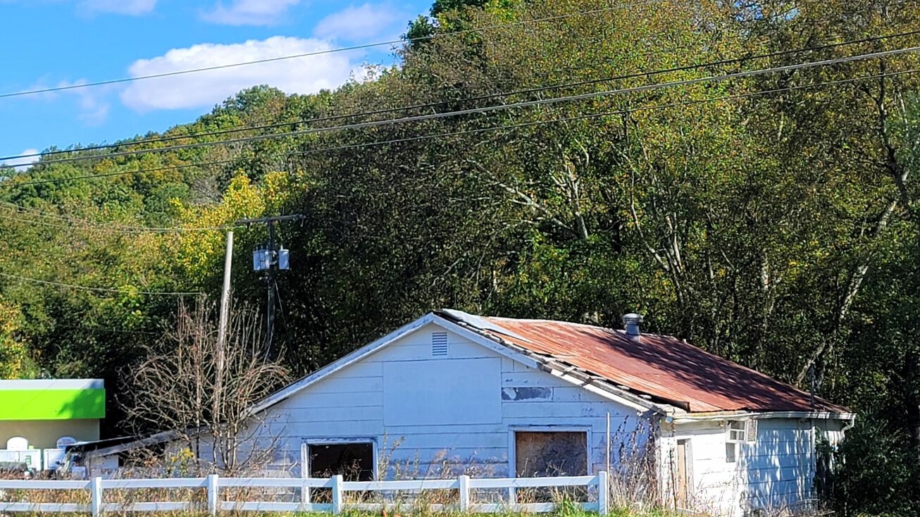 14810 Dayton Pike, Sale Creek, TN 37373