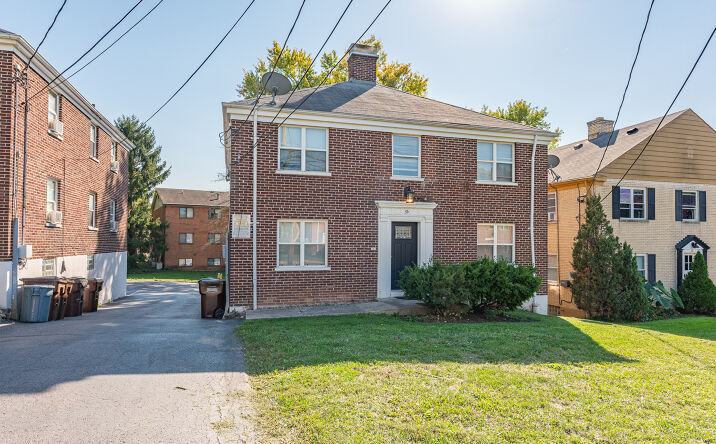 Pictures of Multifamily property located at 35 Gahl Terrace, Reading, OH 45215 for comps - image #1