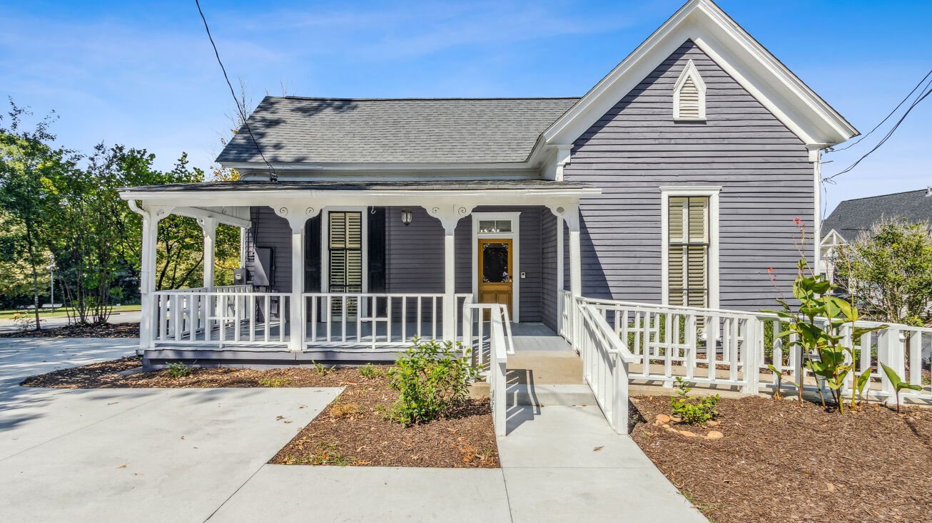 1901 Galt Cmns, Kennesaw, GA 30144