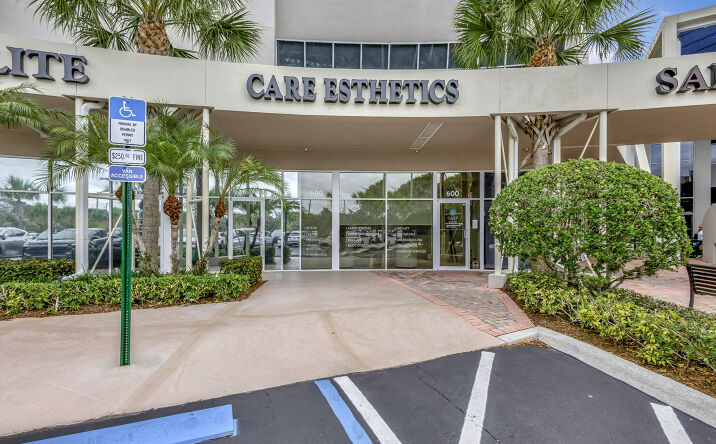 Pictures of Office property located at 2151 FL A1AAlt, Jupiter, FL 33477 for sales - image #1