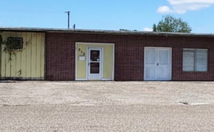 Pictures of Office, Retail property located at 211-215 E Main St, Bishop, TX 78343 for sales - image #1