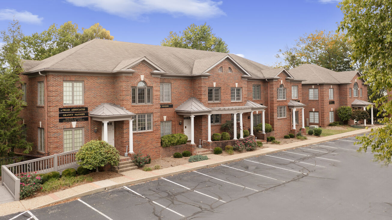 3044 Breckenridge Ln, Louisville, KY 40220