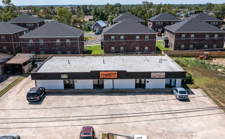 Pictures of Retail property located at 310 N 13th St, Rogers, AR 72756 for sales - image #1
