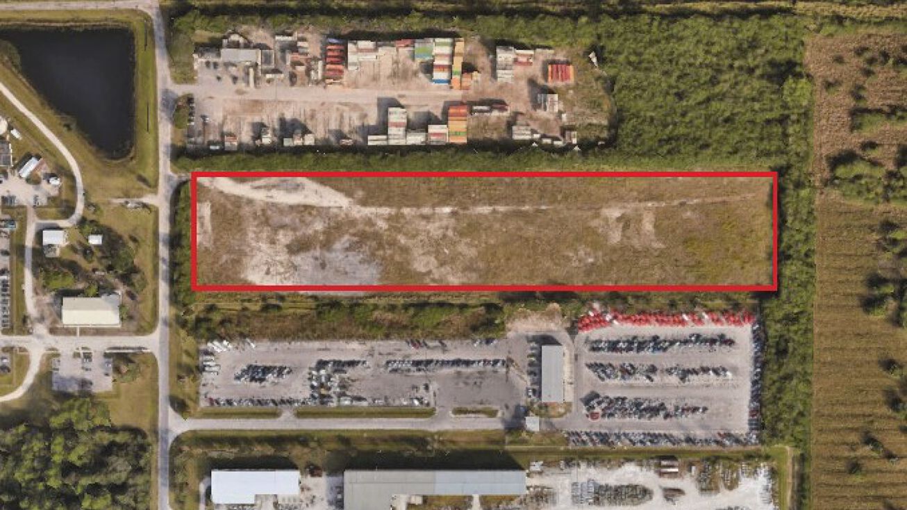 450 Rock Rd, Fort Pierce, FL 34945