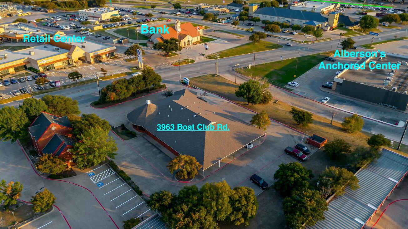 3963 Boat Club Rd, Fort Worth, TX 76135