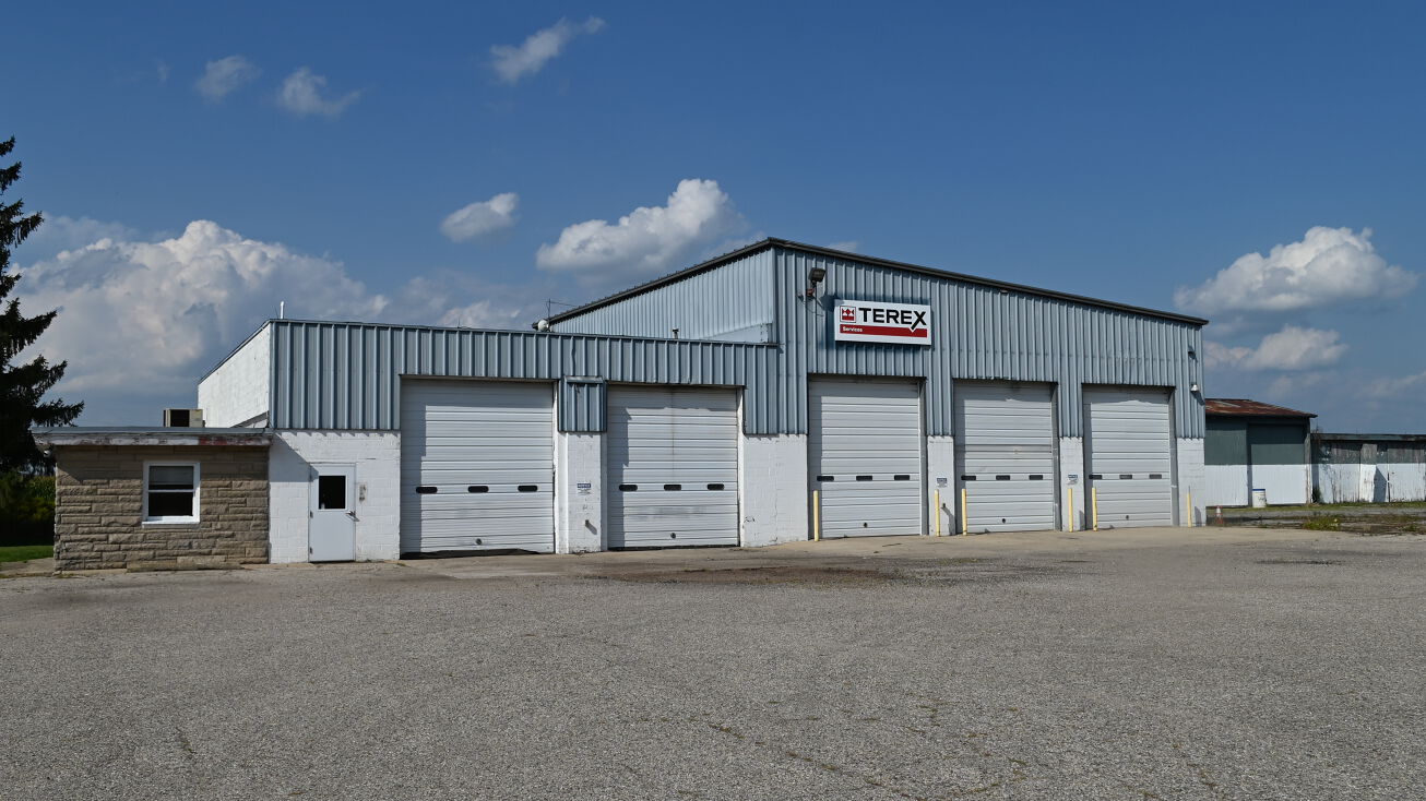 4470 Lincoln Hwy, Bourbon, IN 46504