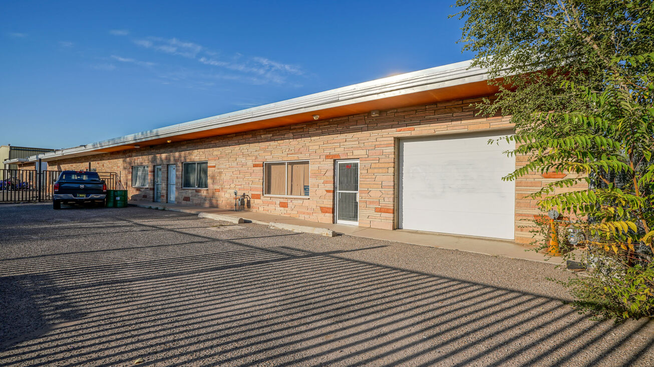 143 Virginia St NE, Albuquerque, NM 87108