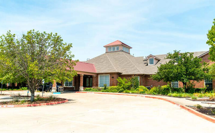 Pictures of Office, Senior Living property located at 830 E Princeton Dr, Princeton, TX 75407 for sales - image #1