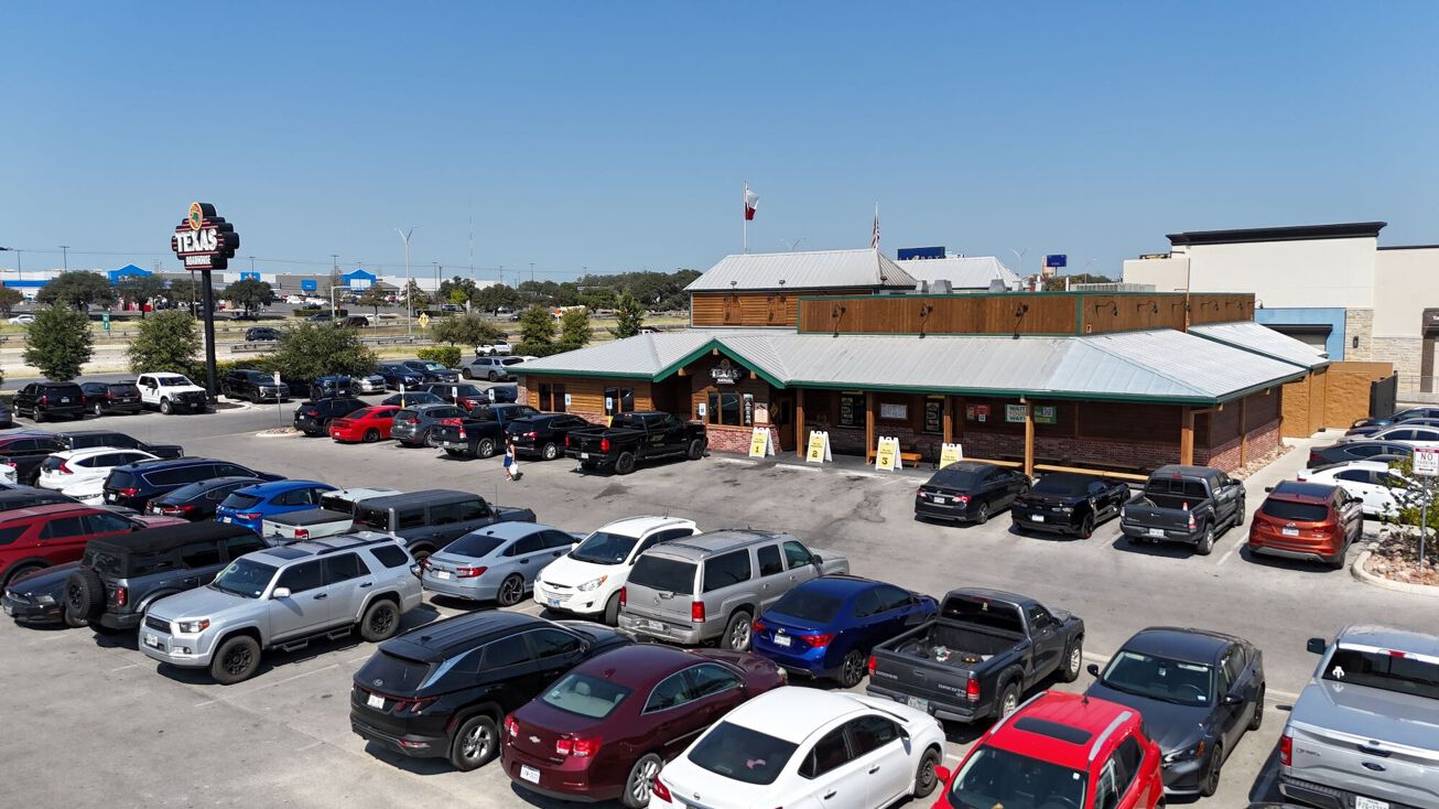 6616 W Loop 1604 N, San Antonio, TX 78250