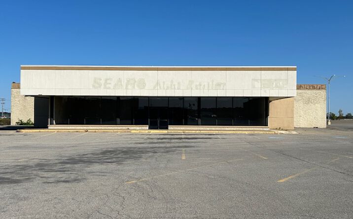 Pictures of Industrial, Retail property located at 0 Beaver Valley Mall Blvd, Monaca, PA 15061 for sales - image #1
