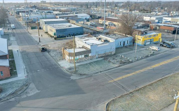 Pictures of Industrial, Retail property located at 19609 Schoolcraft Rd, Detroit, MI 48223 for sales - image #1