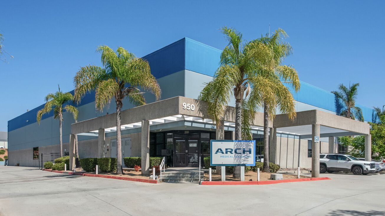 950 Borra Pl, Escondido, CA 92029