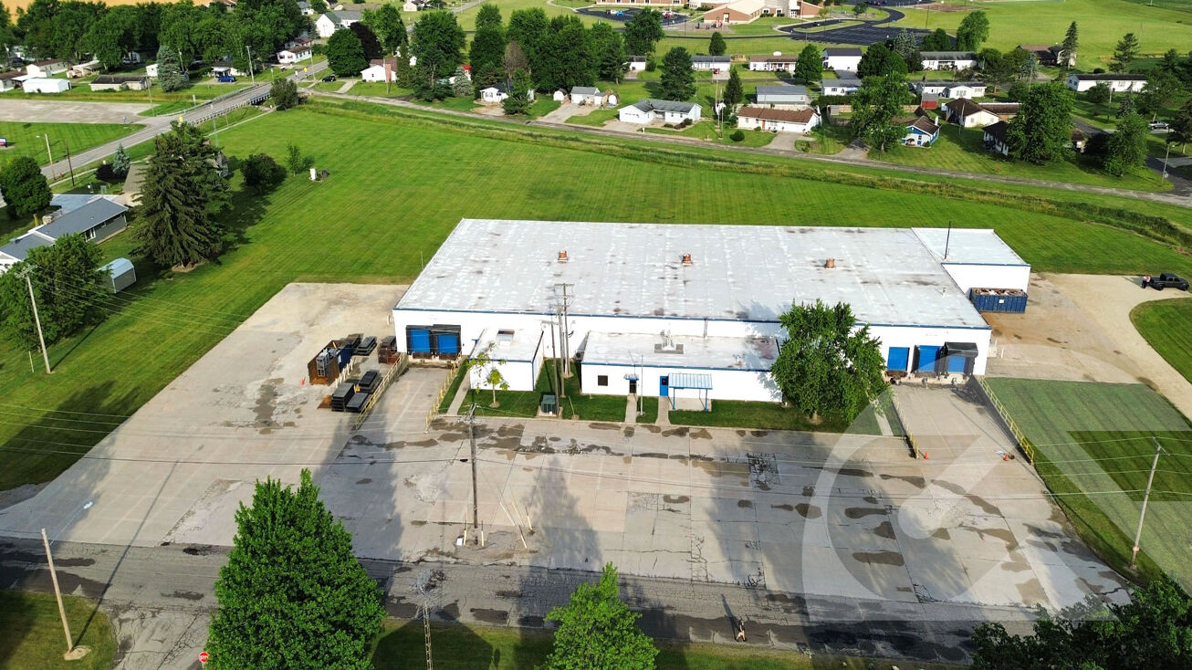 201 Leanne Dr, Edon, OH 43518