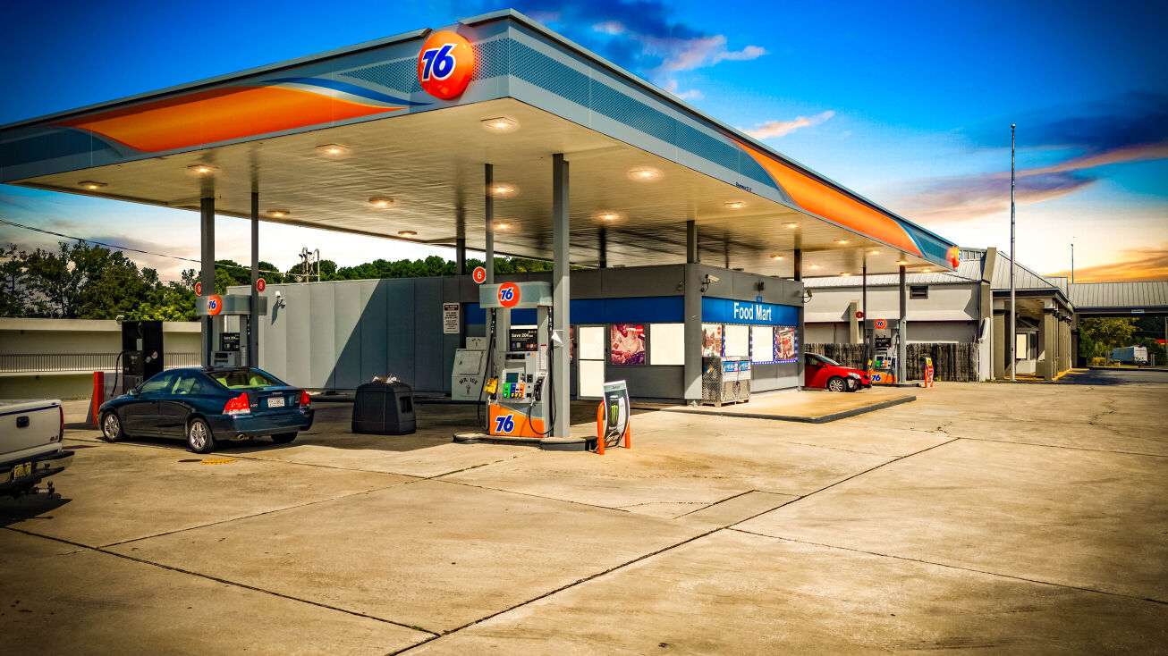 1100 Columbus Parkway, Opelika, AL 36804