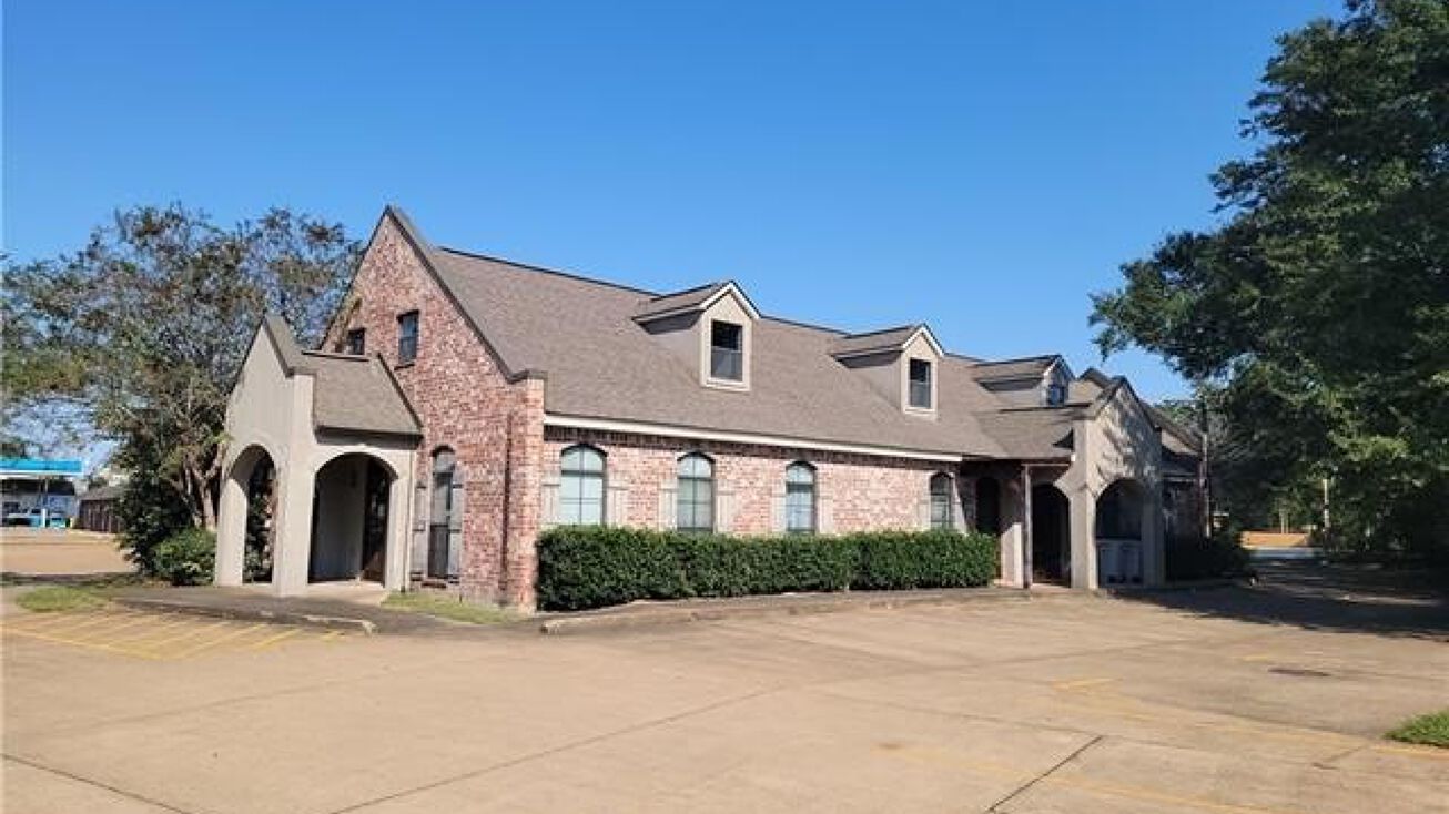 5213 JACKSON Street, Alexandria, LA 71303