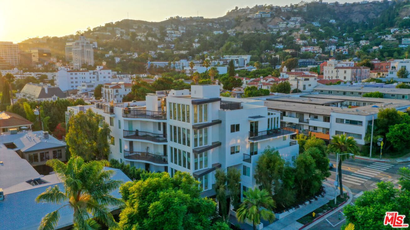 1283 Havenhurst Dr, West Hollywood, CA 90046