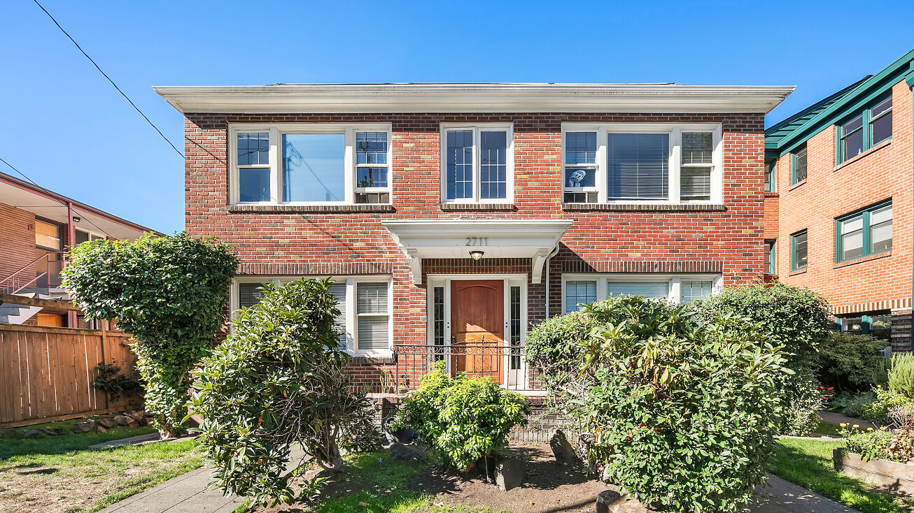 2711 Franklin Ave E, Seattle, WA 98102