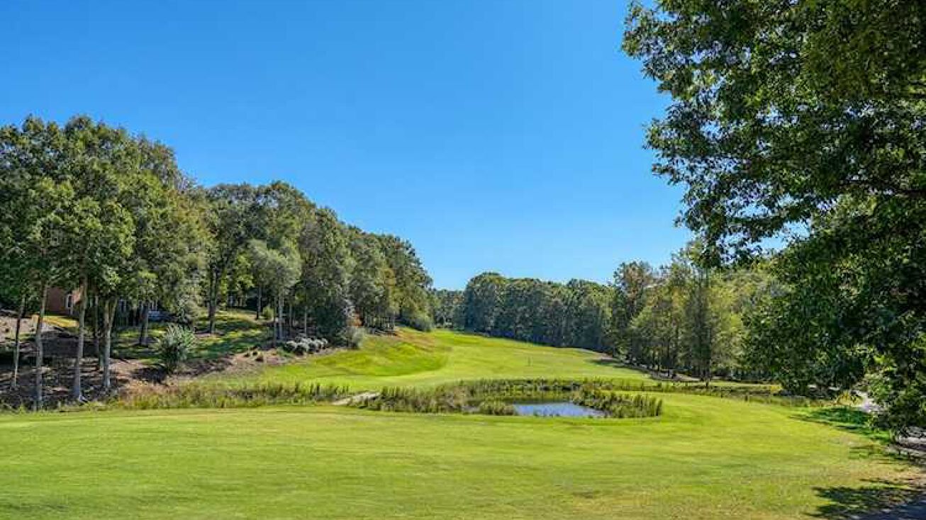 749 W Tara Ln, Duncan, SC 29334