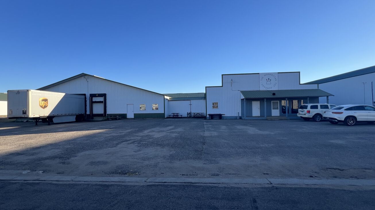 480 Park Ave E, Eden Valley, MN 55329