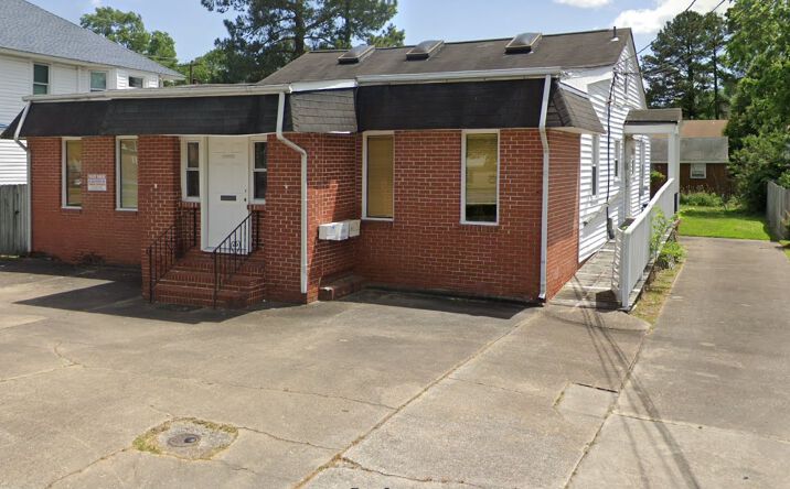 Pictures of Office property located at 3703 County St, Portsmouth, VA 23707 for sales - image #1