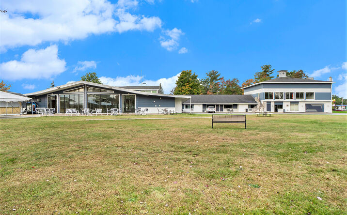 Pictures of Hospitality property located at 6319 M-115, Cadillac, MI 49601 for sales - image #1