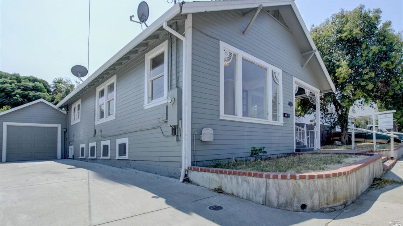 206 Crest St, Antioch, CA 94509