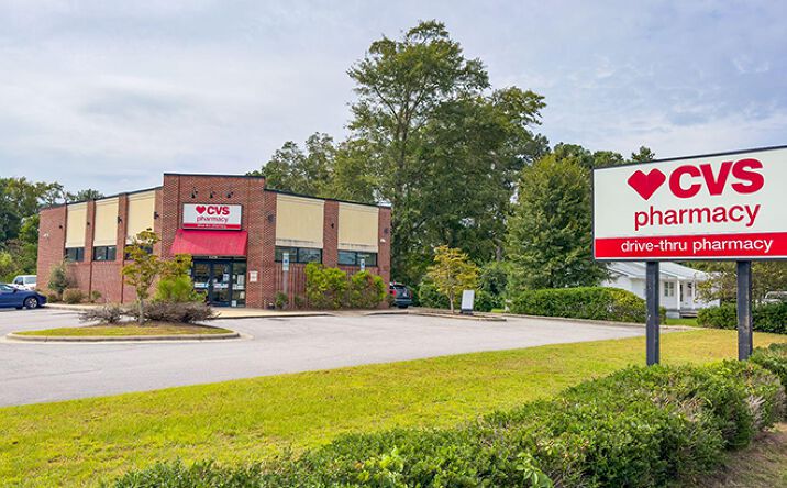 Pictures of Retail property located at 129 Nine Foot Rd, Newport, NC 28570 for sales - image #1