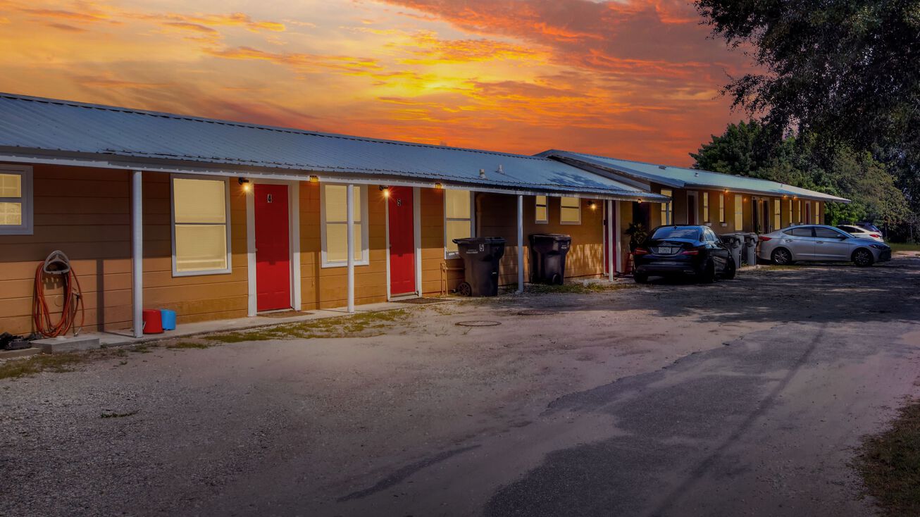 2850 Lake Alfred Rd, Winter Haven, FL 33881