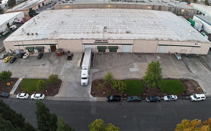 Pictures of Industrial property located at 8640 23rd Ave, Sacramento, CA 95826 for sales - image #1