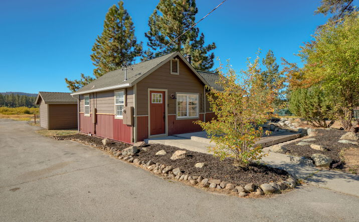 Pictures of Mixed Use, Retail, Self Storage, Special Purpose property located at 74394 CA-70, Portola, CA 96122 for sales - image #1