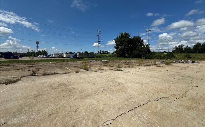 Pictures of Land property located at 6014 Old Boyce Rd, Alexandria, LA 71303 for sales - image #1