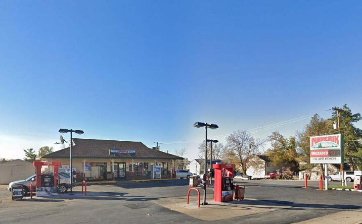 Pictures of Retail property located at 95 N Main St, Centerville, UT 84014 for sales - image #1