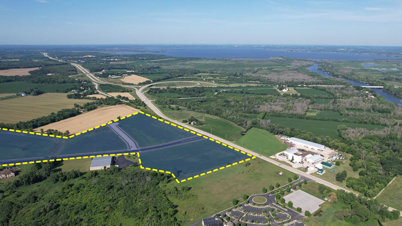 1900 Commerce Pkwy, Fort Atkinson, WI 53538