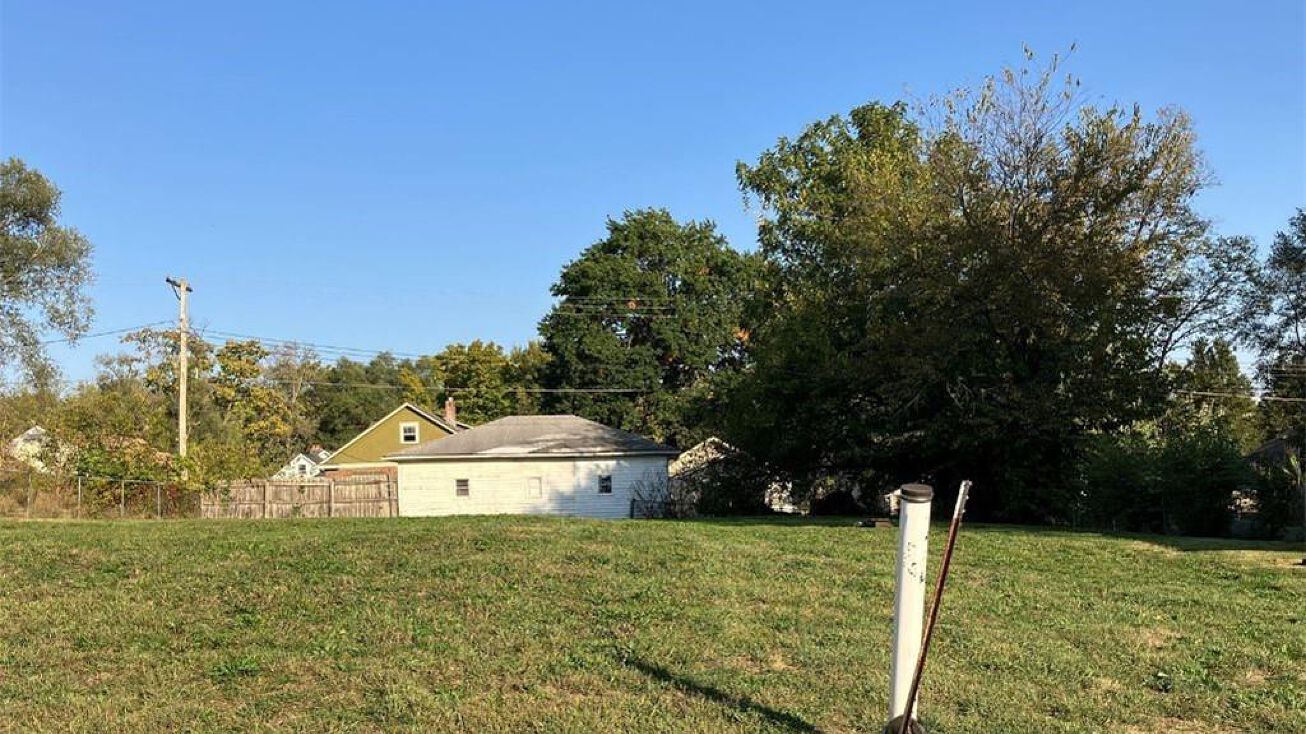 218 N Boardman Street, Pleasant Hill, MO 64080