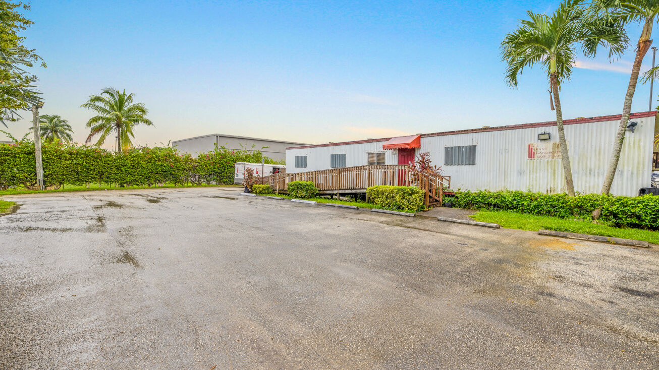 14170 SW 140th St, Miami, FL 33186