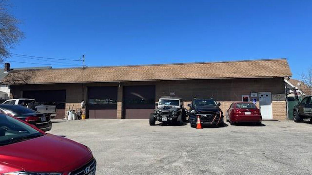 257 HUNT Street, Central Falls, RI 02863