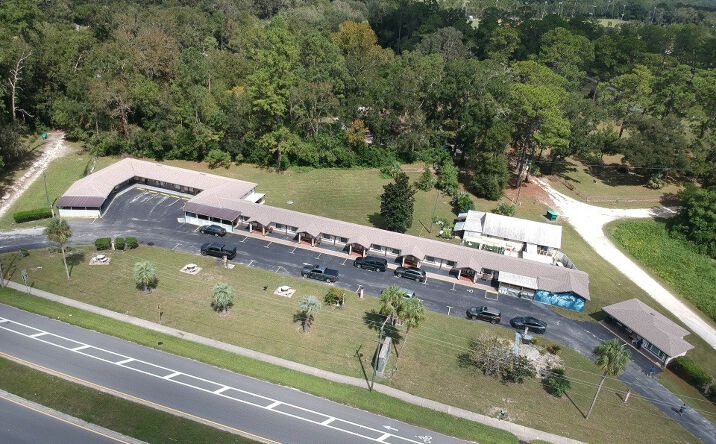 Pictures of Hospitality property located at 19663 NW US Hwy 441, High Springs, FL 32643 for sales - image #1